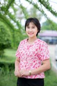 นางสุวคนธ์  พลลพ